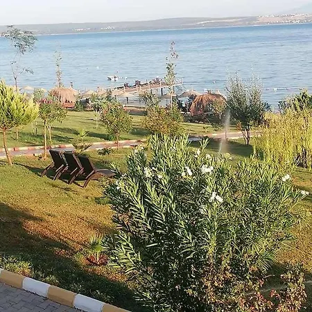 Ege Yıldızı Akbük